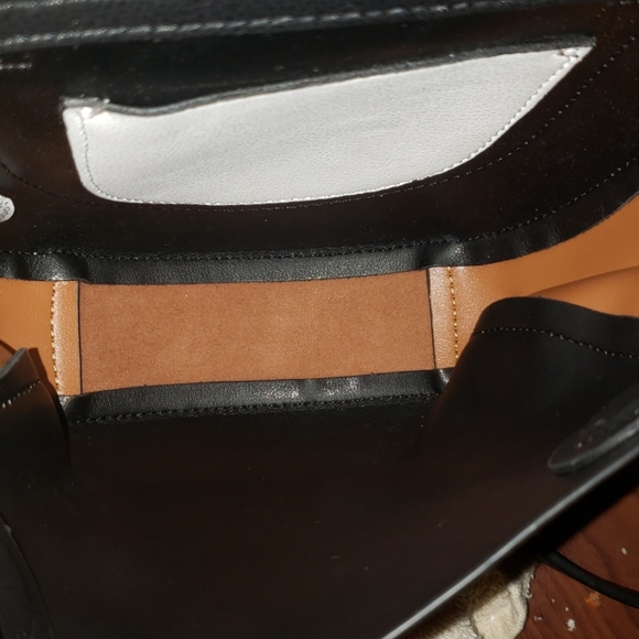 Fashion Crossbody Bag - Picture 4 of 4